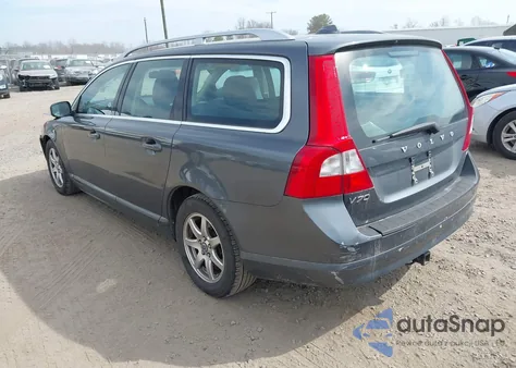 2008 Volvo V70 3.2 z USA, uszkodzony, nr VIN YV1BW982381039828